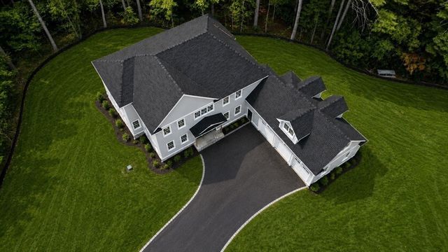 1 Kerri Lane, Hingham, MA 02043