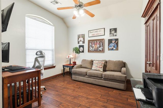 425 Summit Hill Road, Norman, OK 73071