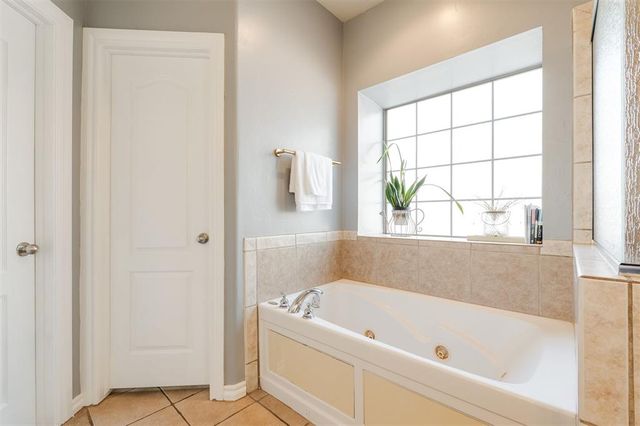 425 Summit Hill Road, Norman, OK 73071