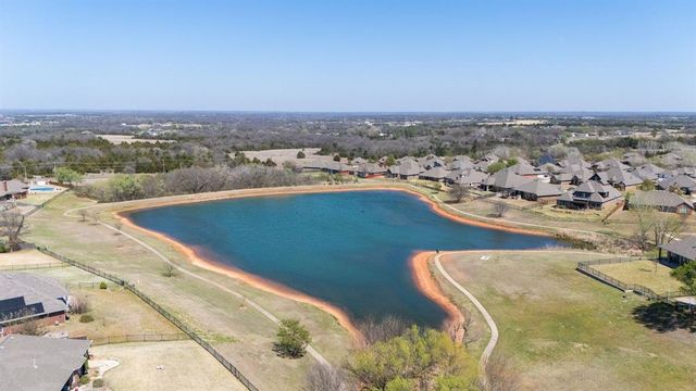 425 Summit Hill Road, Norman, OK 73071
