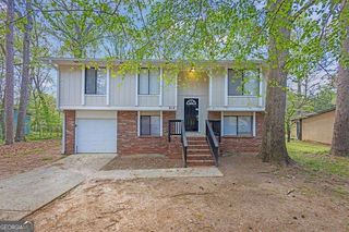 616 Country Lane Drive, Jonesboro, GA 30238