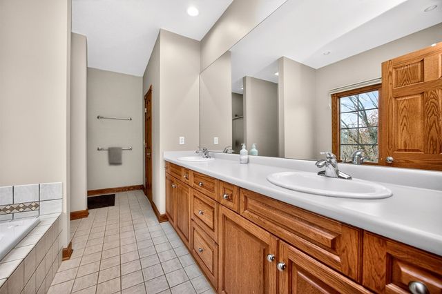 33998 Mill Creek Drive, Adel, IA 50003