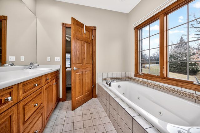 33998 Mill Creek Drive, Adel, IA 50003