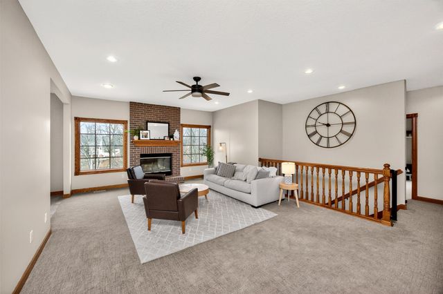 33998 Mill Creek Drive, Adel, IA 50003