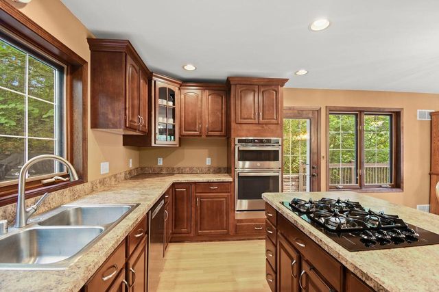 30329 Beachview Lane, Waterford, WI 53185