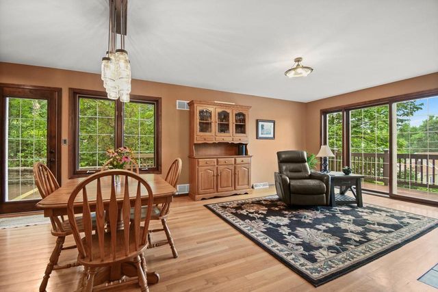 30329 Beachview Lane, Waterford, WI 53185