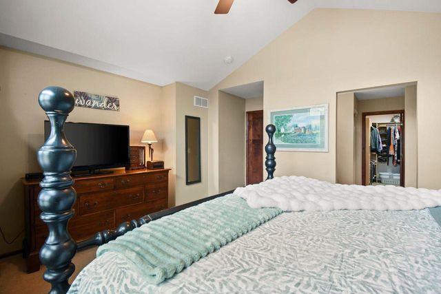 30329 Beachview Lane, Waterford, WI 53185
