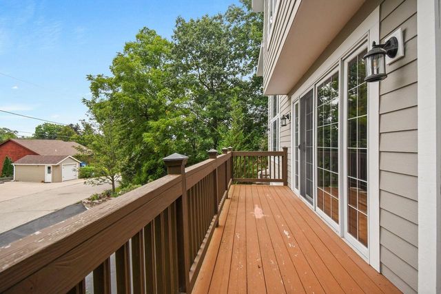30329 Beachview Lane, Waterford, WI 53185
