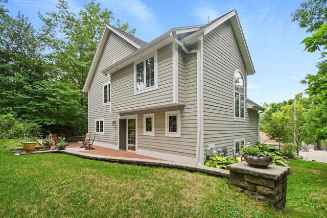 30329 Beachview Lane, Waterford, WI 53185
