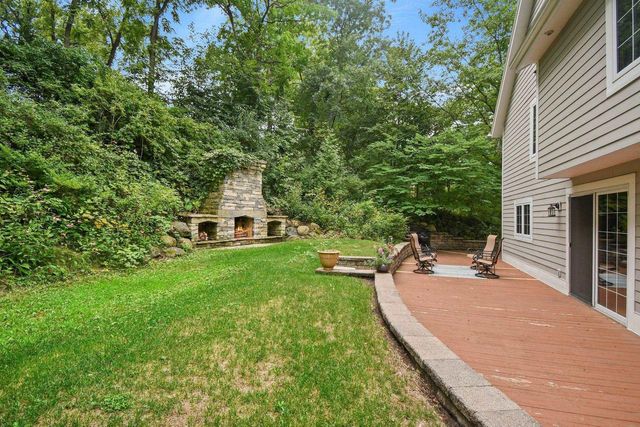 30329 Beachview Lane, Waterford, WI 53185