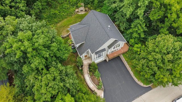 30329 Beachview Lane, Waterford, WI 53185