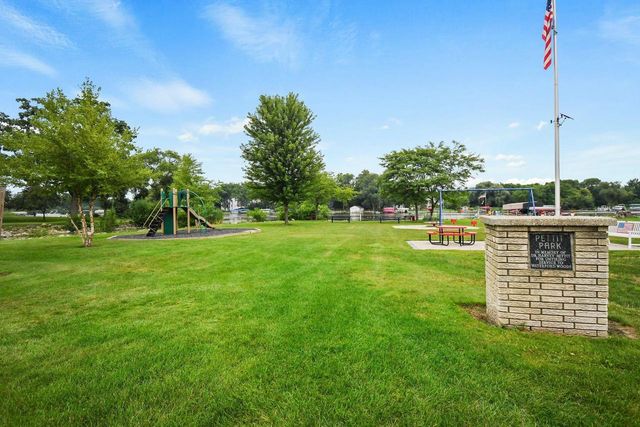 30329 Beachview Lane, Waterford, WI 53185