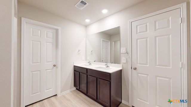 3057 Creekside Hills Boulevard, Copperas Cove, TX 76522