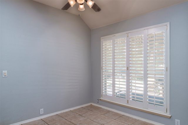 1620 Babbling Brook Drive, Grand Prairie, TX 75050