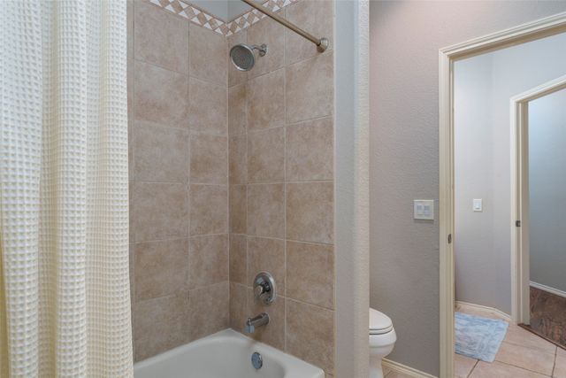 1620 Babbling Brook Drive, Grand Prairie, TX 75050