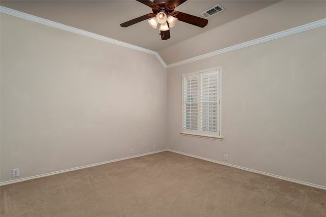 1620 Babbling Brook Drive, Grand Prairie, TX 75050