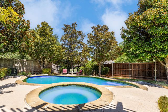 1620 Babbling Brook Drive, Grand Prairie, TX 75050