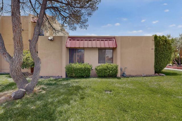 905 Country Club Drive SE APT F, Rio Rancho, NM 87124