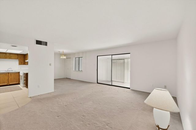 905 Country Club Drive SE APT F, Rio Rancho, NM 87124
