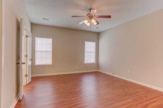 1258 CARLTON RIDGE DR, Cordova, TN 38018