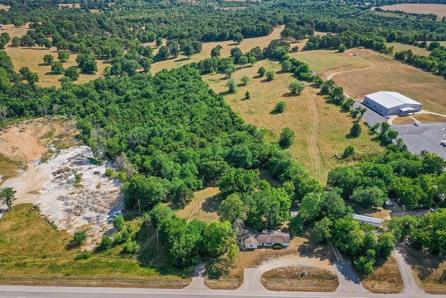 1069 W Highway 62, Berryville, AR 72616