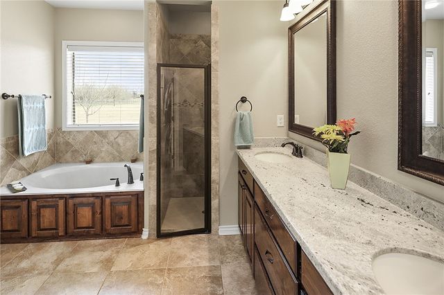 8625 Green Branch Loop, Bryan, TX 77808