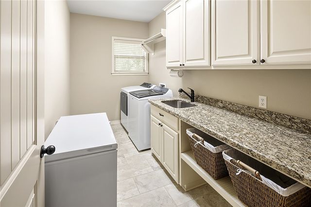 8625 Green Branch Loop, Bryan, TX 77808