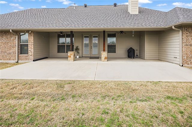 8625 Green Branch Loop, Bryan, TX 77808