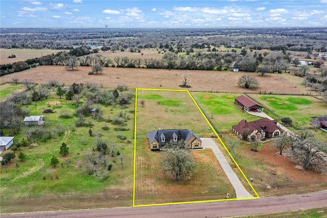 8625 Green Branch Loop, Bryan, TX 77808