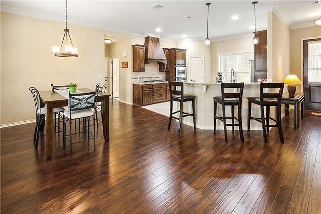 8625 Green Branch Loop, Bryan, TX 77808