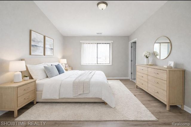 30671 Hidden Pines Lane, Roseville, MI 48066