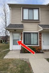 30671 Hidden Pines Lane, Roseville, MI 48066