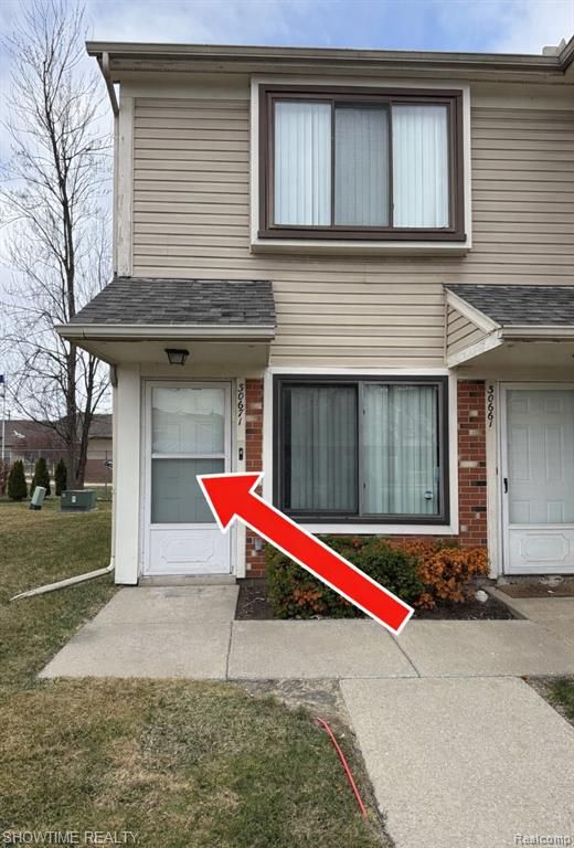 30671 Hidden Pines Lane, Roseville, MI 48066