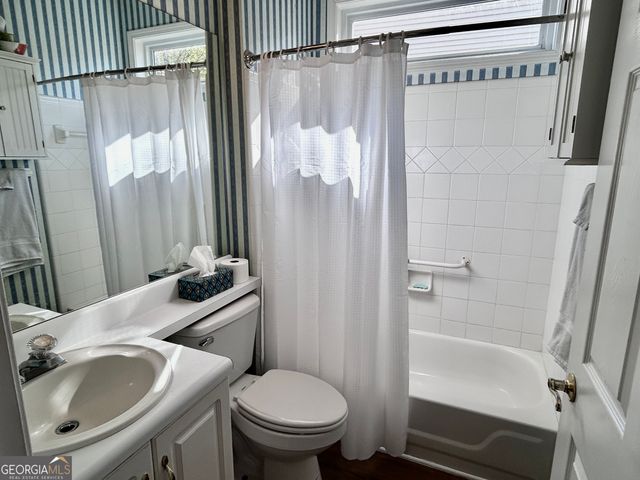 1018 Pinehurst Drive, Peachtree City, GA 30269