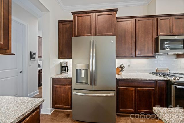 7139 Hanging Rock Court, Denver, NC 28037