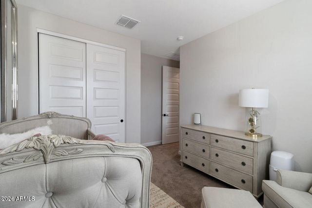 5122 E VILLAGE Drive, Scottsdale, AZ 85254