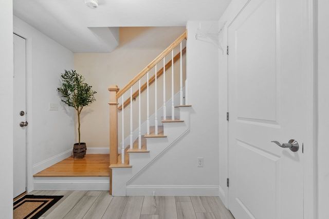 51 Valley Rd, Tewksbury, MA 01876