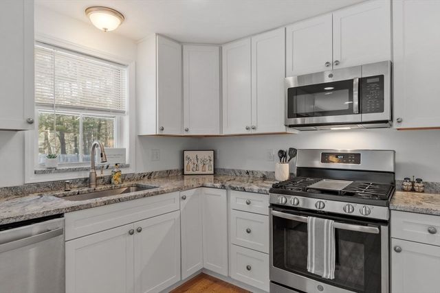 51 Valley Rd, Tewksbury, MA 01876