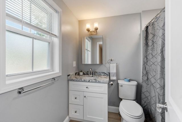 51 Valley Rd, Tewksbury, MA 01876