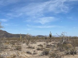 401st Ave W Mountain View Road 13, Tonopah, AZ 85354
