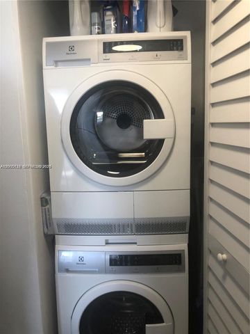 20225 NE 34th Ct 1016, Aventura, FL 33180