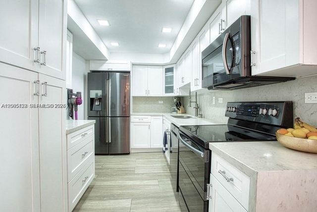 20225 NE 34th Ct 1016, Aventura, FL 33180