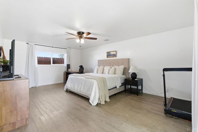 8895 14th Avenue, Hanford, CA 93230