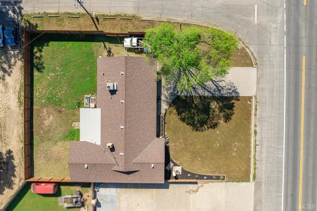 8895 14th Avenue, Hanford, CA 93230