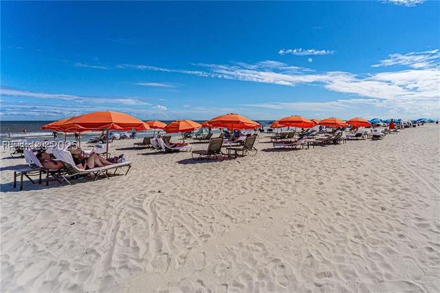 16 Indigo Ln, Hilton Head Island, SC 29928