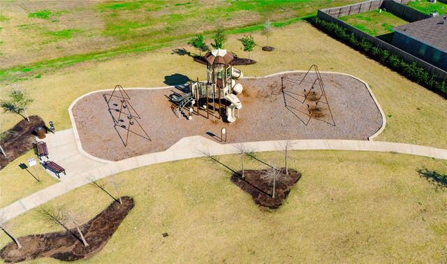 4143 Saltillo Lakes Drive, Baytown, TX 77521