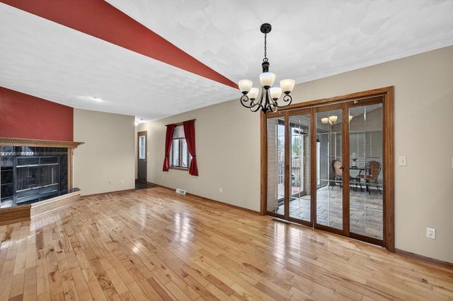 588 Washington Street, Monticello, WI 53570