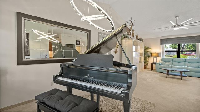 9072 WOODBREEZE BOULEVARD, Windermere, FL 34786