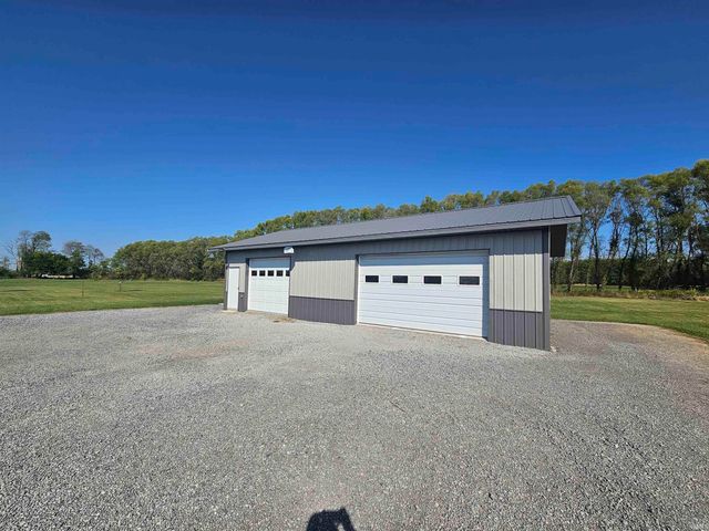 4646 W 400 N Road, Columbia City, IN 46725