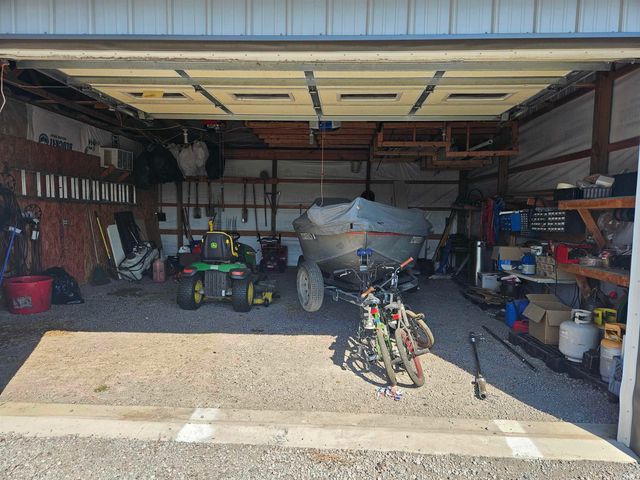 4646 W 400 N Road, Columbia City, IN 46725